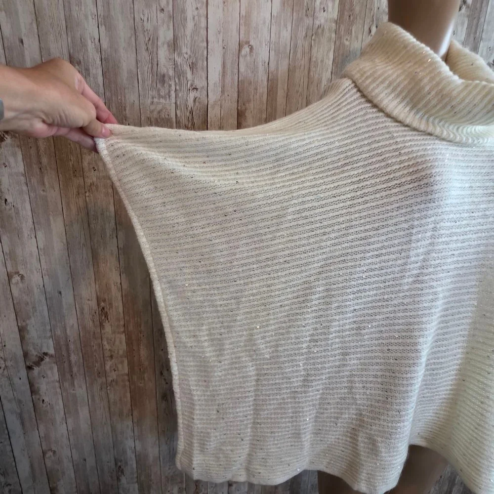 Women's Ann Taylor Factory Ivory Silver Sequin Cowl Neck Poncho